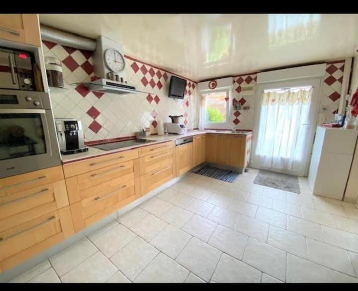 Chambre d'hôtes dans une maison Argenteuil Exterior foto